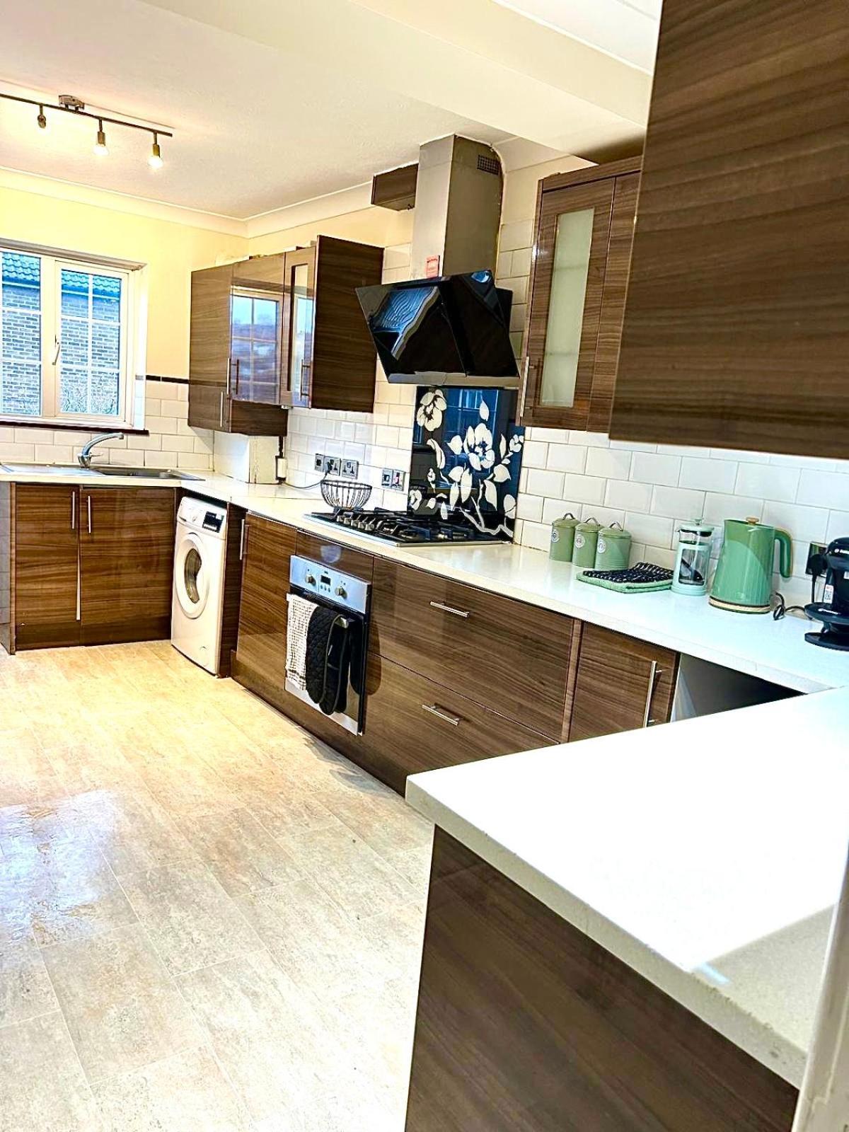 Villa Williams Way Gone Strood Esterno foto